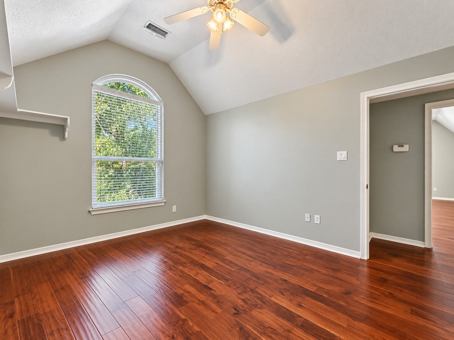 1504 Carriage Run W, Conroe, TX 77384 1504 Carriage Run W, Conroe, TX 77384