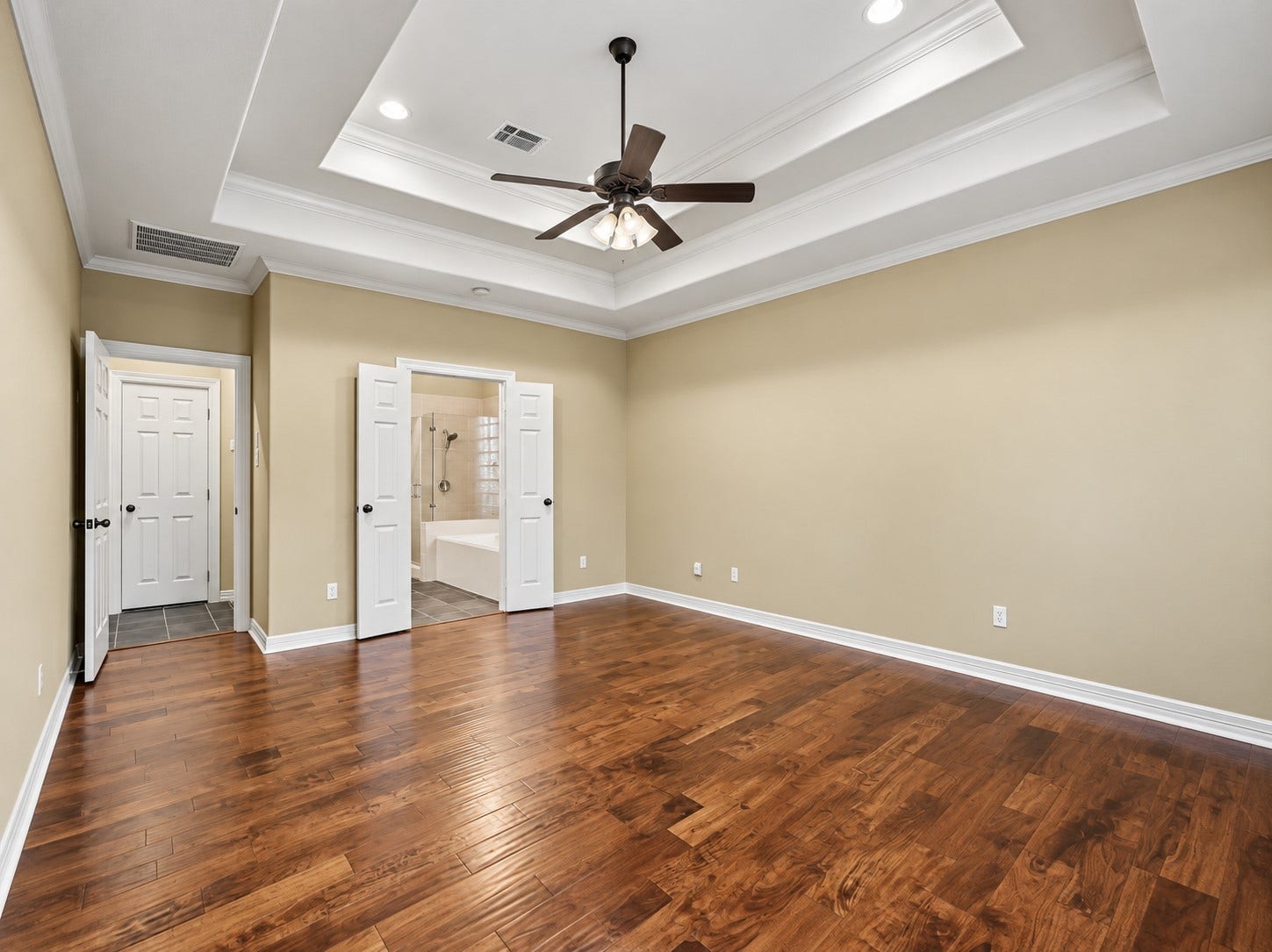 1504 Carriage Run W, Conroe, TX 77384 1504 Carriage Run W, Conroe, TX 77384