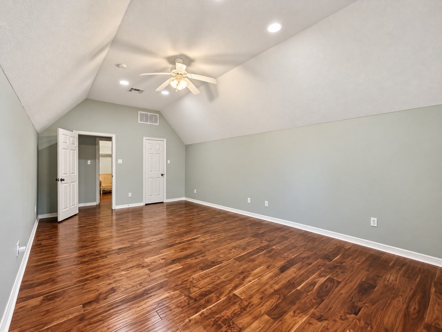 1504 Carriage Run W, Conroe, TX 77384 1504 Carriage Run W, Conroe, TX 77384