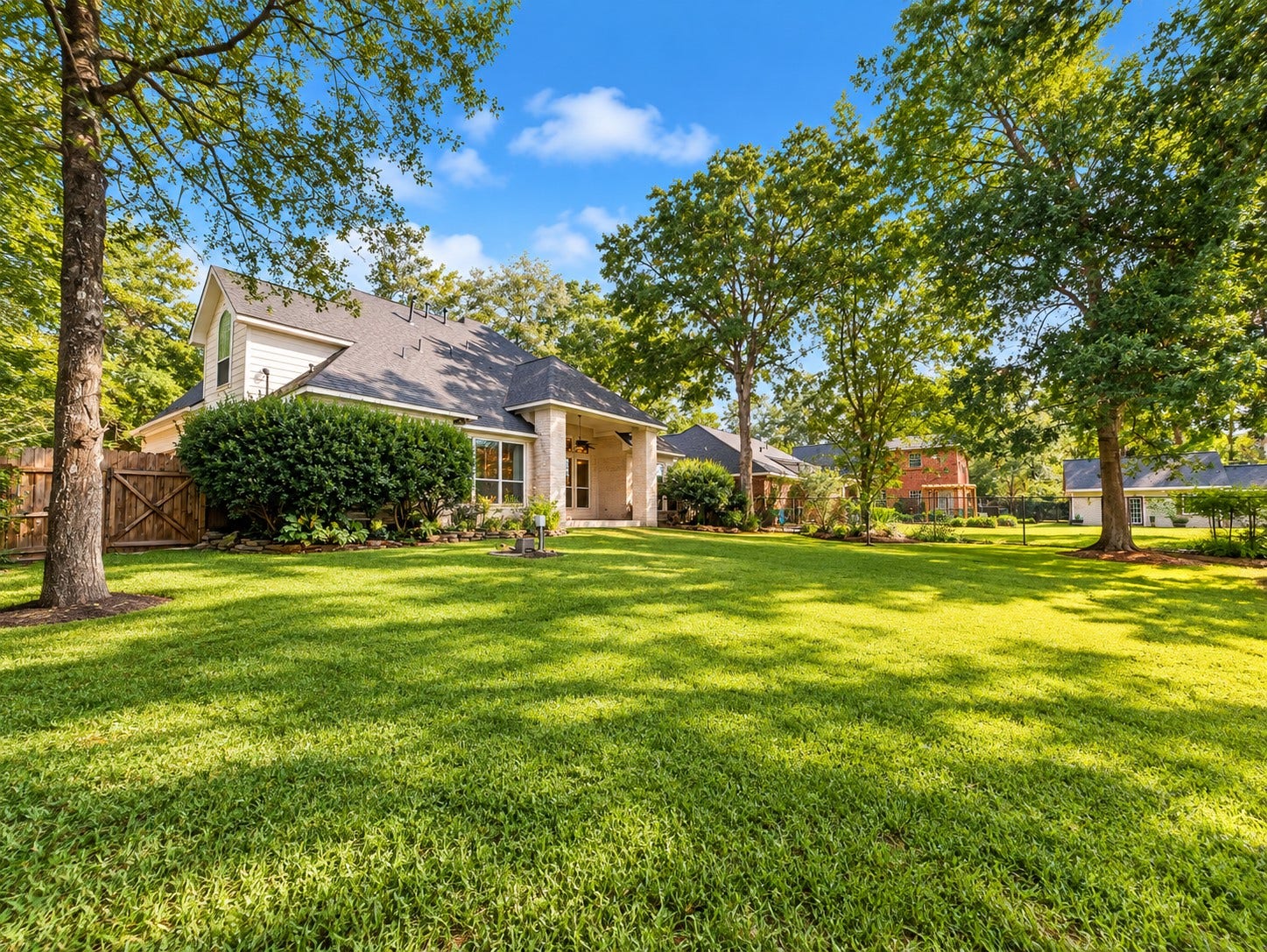 1504 Carriage Run W, Conroe, TX 77384 1504 Carriage Run W, Conroe, TX 77384