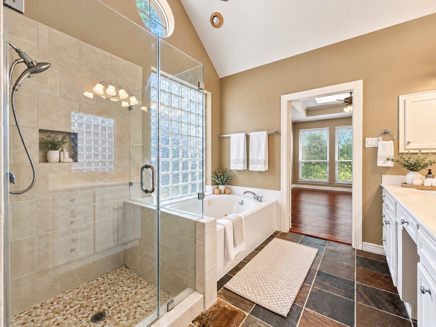 1504 Carriage Run W, Conroe, TX 77384 virtually staged