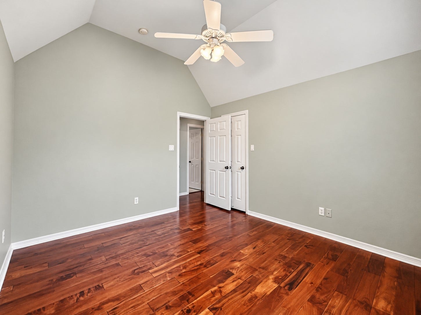 1504 Carriage Run W, Conroe, TX 77384 1504 Carriage Run W, Conroe, TX 77384