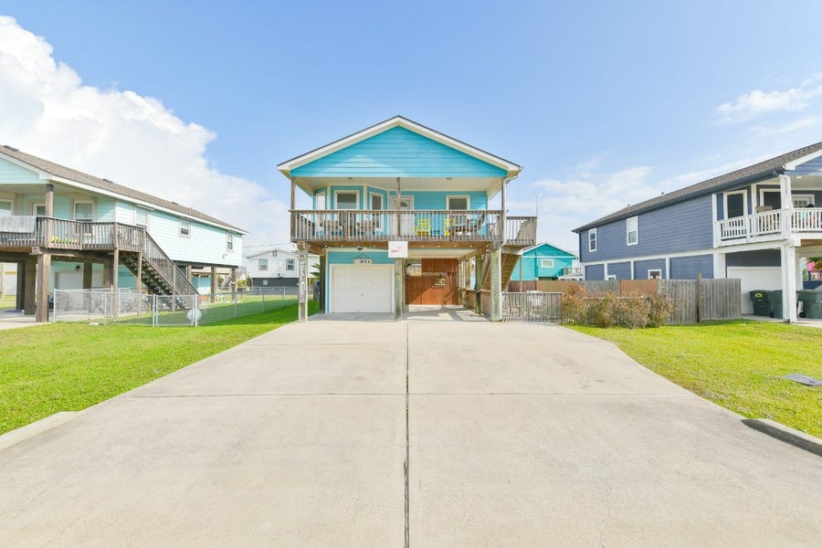 Property photo for 4131 Jackson Drive, Galveston, TX