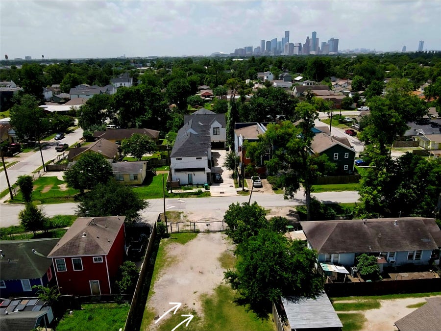 Property photo for 1417 Weiss Street, Houston, TX