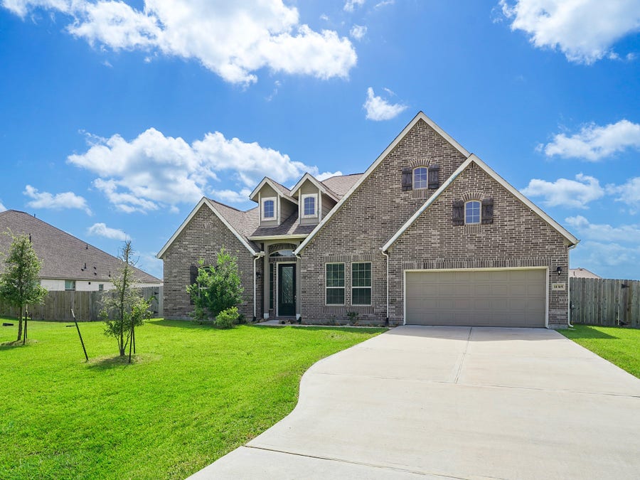 Property photo for 11315 Seguin Trail Court, Needville, TX