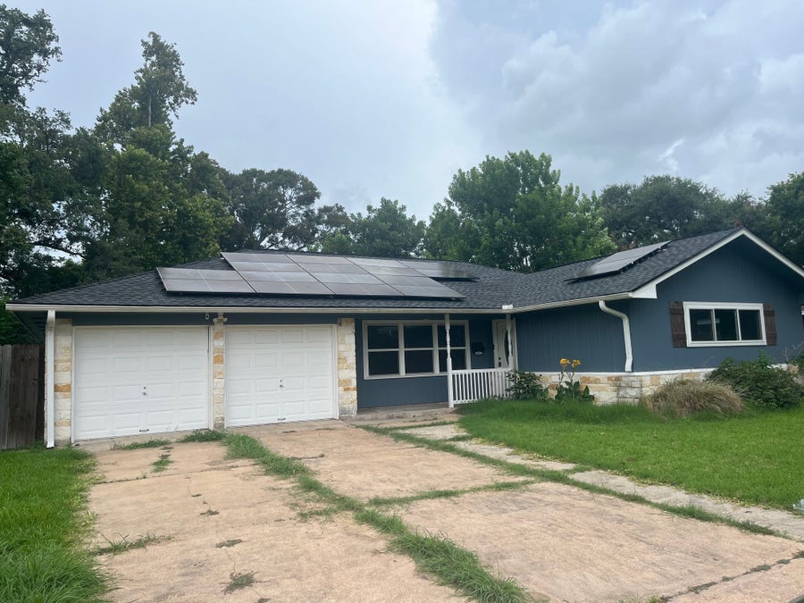 Property photo for 603 Center Way Street, Lake Jackson, TX