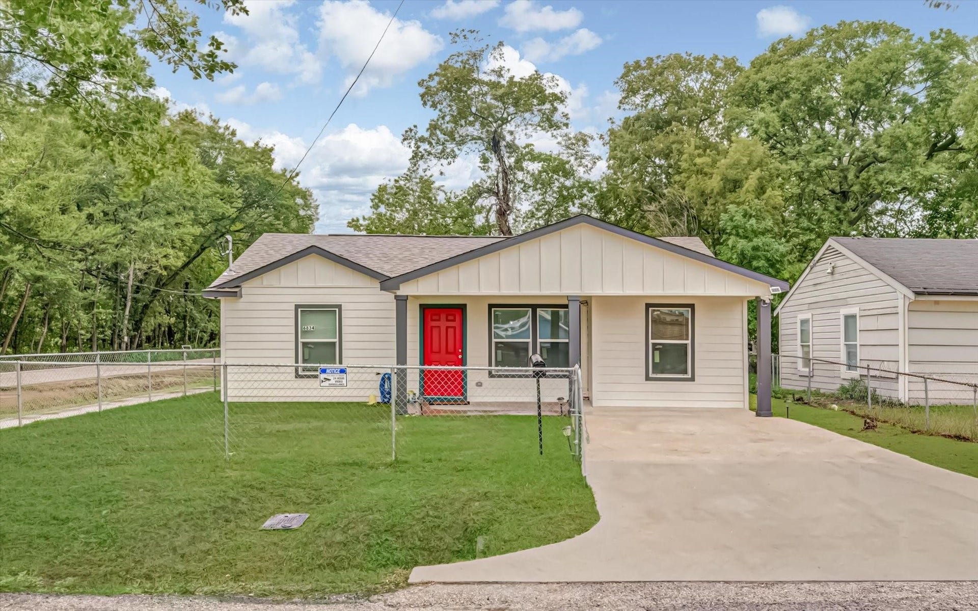 6834 New York Street, Houston, TX 77021 6834 New York Street, Houston, TX 77021