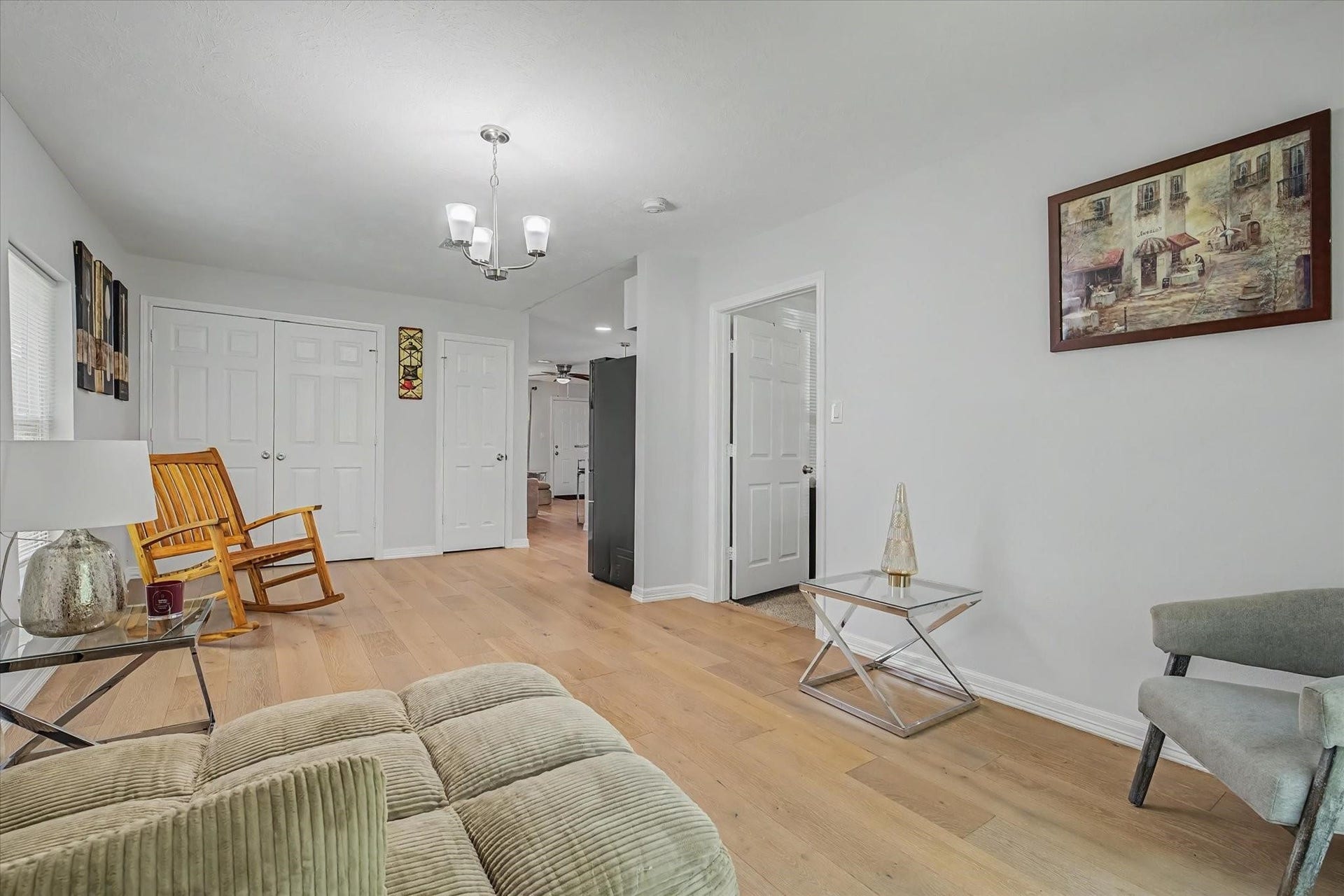 6834 New York Street, Houston, TX 77021 6834 New York Street, Houston, TX 77021