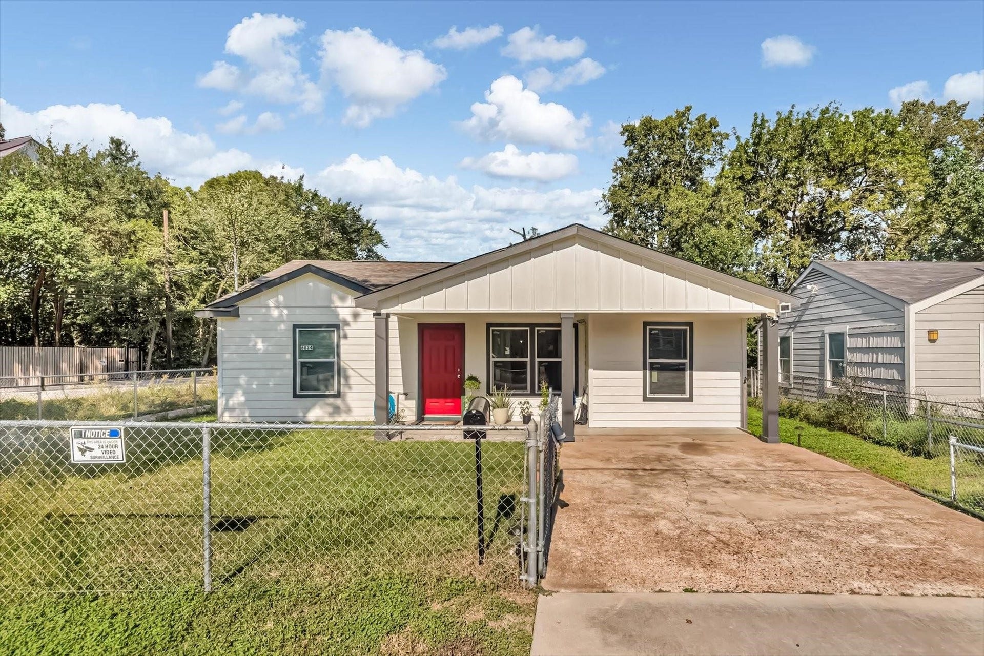 6834 New York Street, Houston, TX 77021 6834 New York Street, Houston, TX 77021