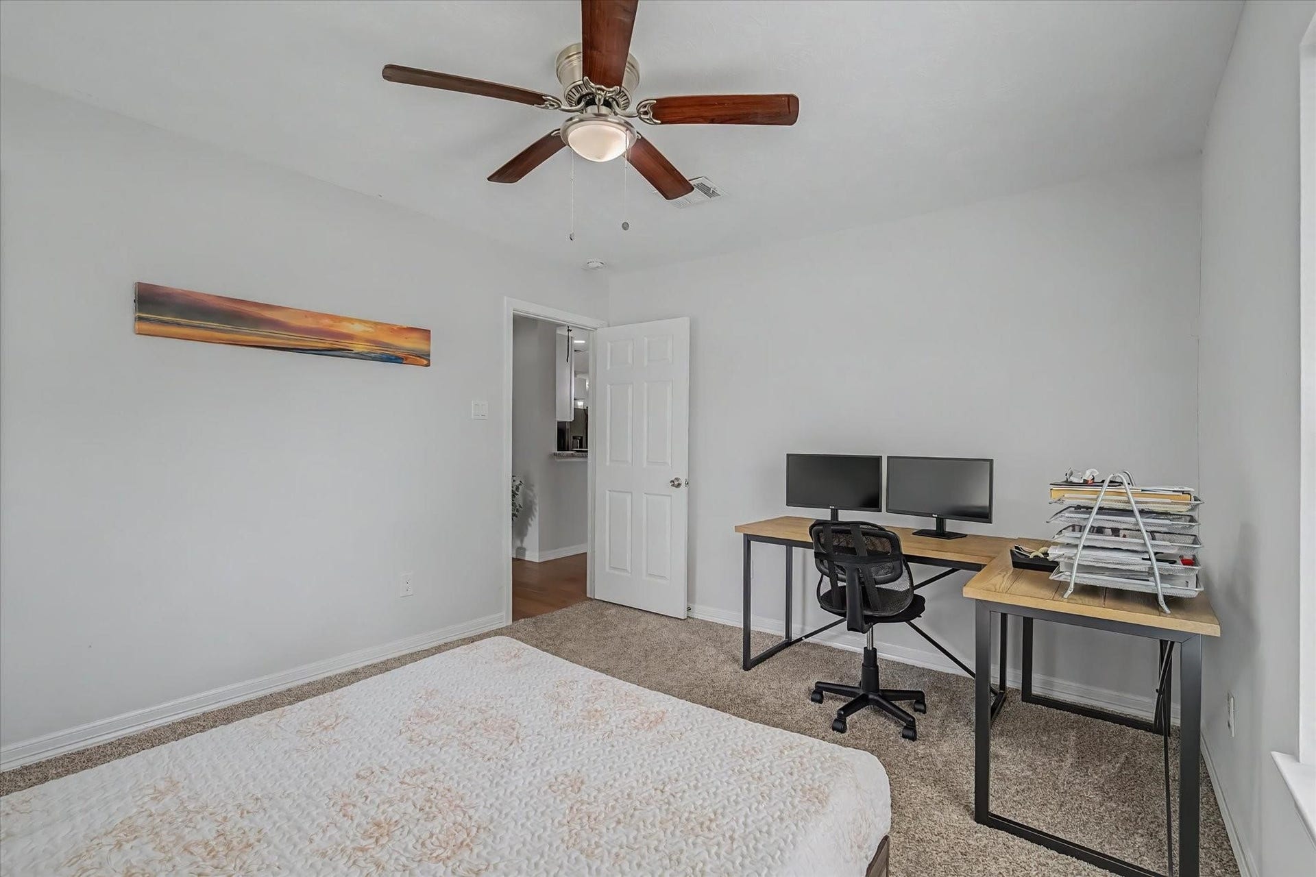 6834 New York Street, Houston, TX 77021 6834 New York Street, Houston, TX 77021