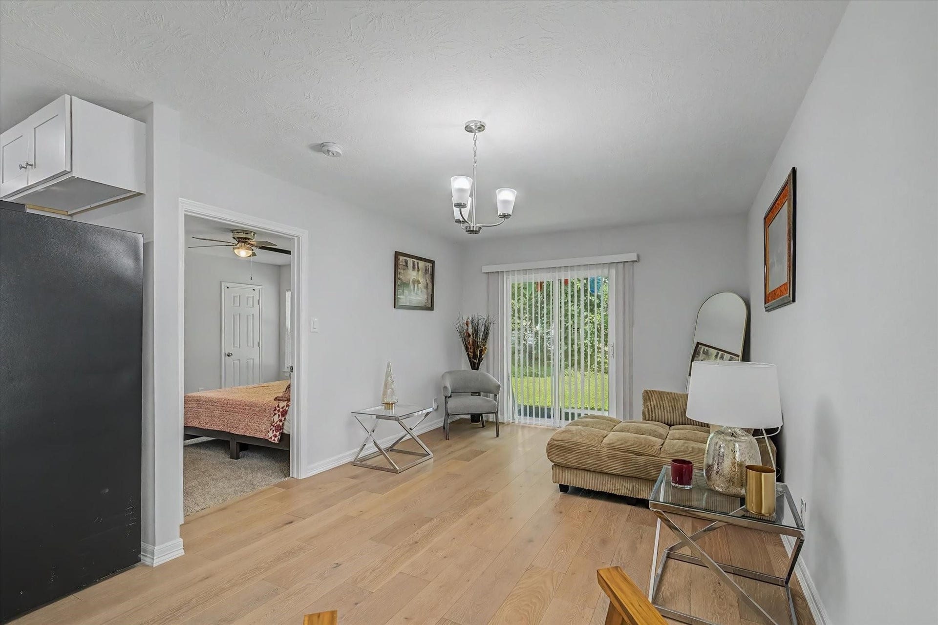6834 New York Street, Houston, TX 77021 6834 New York Street, Houston, TX 77021
