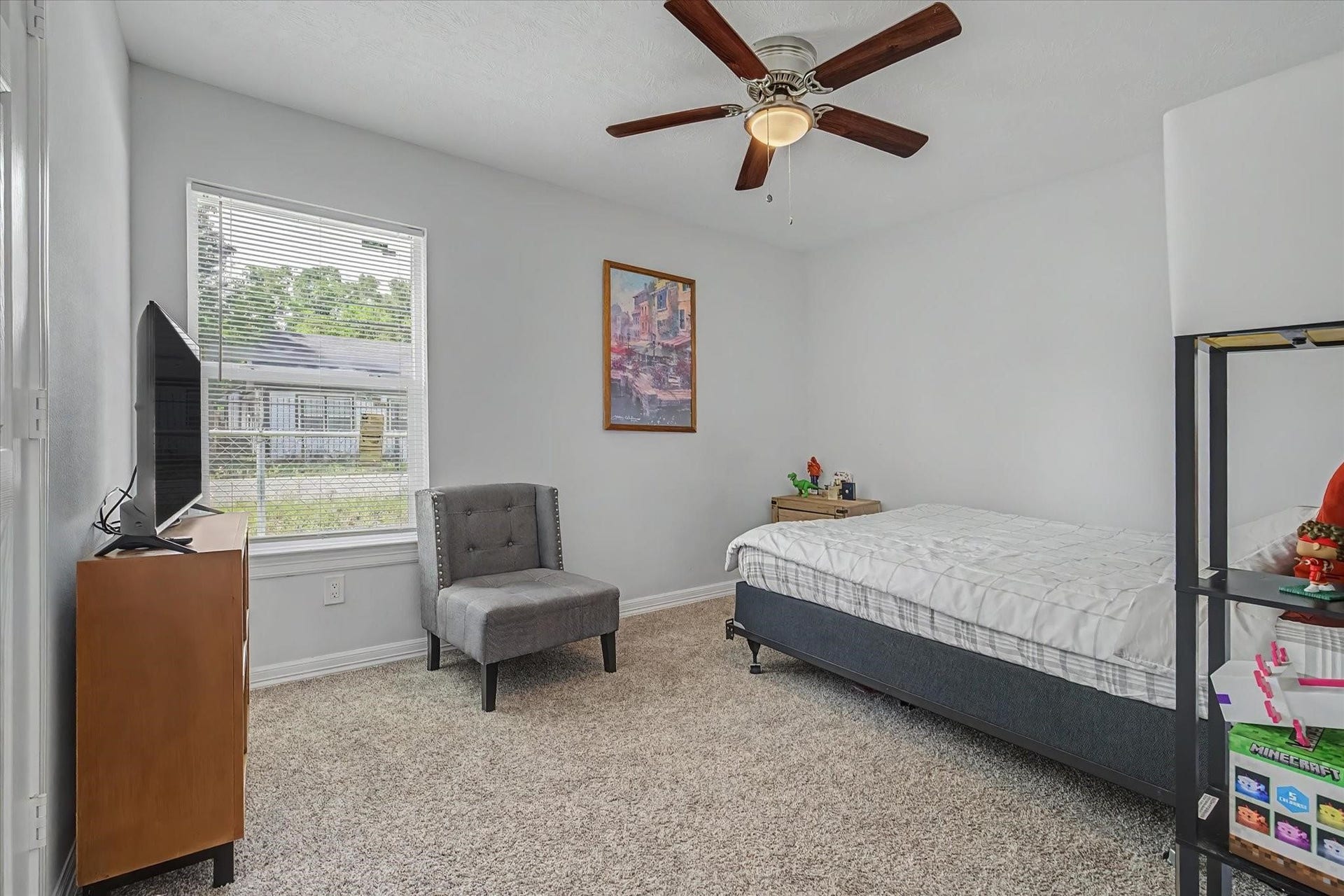 6834 New York Street, Houston, TX 77021 6834 New York Street, Houston, TX 77021