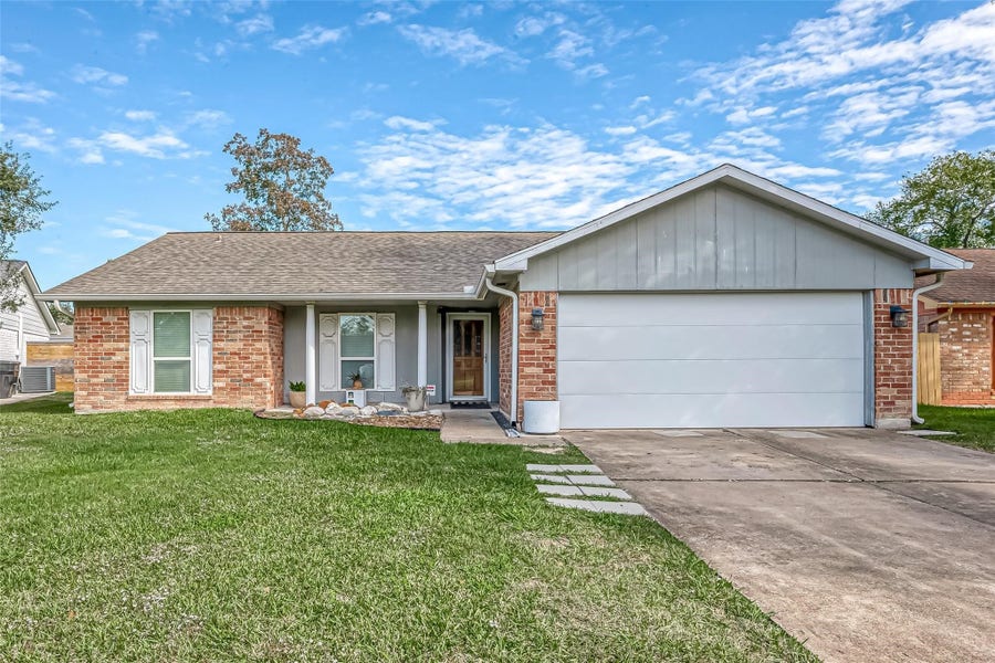 Property photo for 12011 Doubleday Drive, Houston, TX