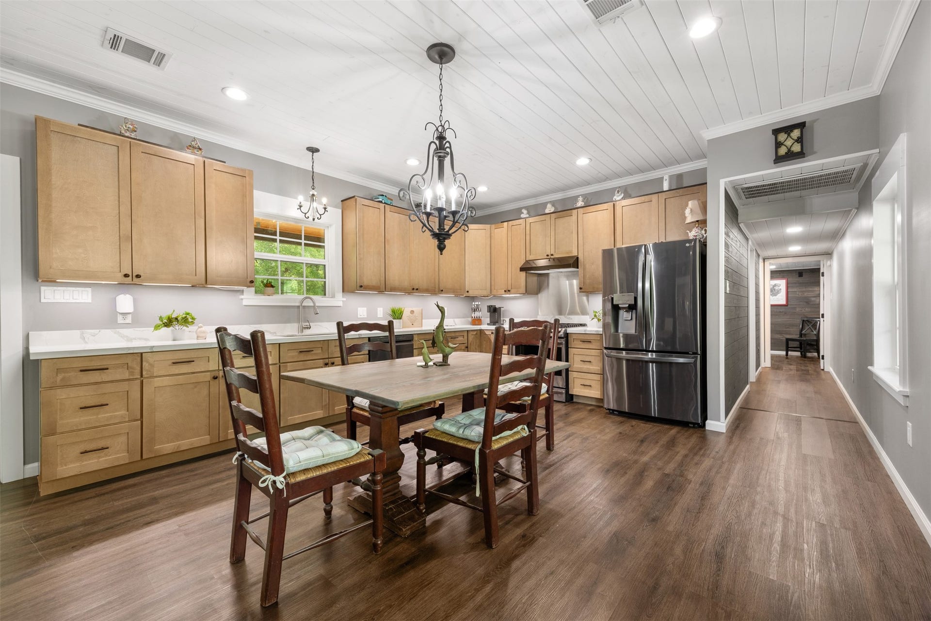 30902 Kate Drive, Magnolia, TX 77355 Welcome home to a totally renovated kitchen and eat in dining