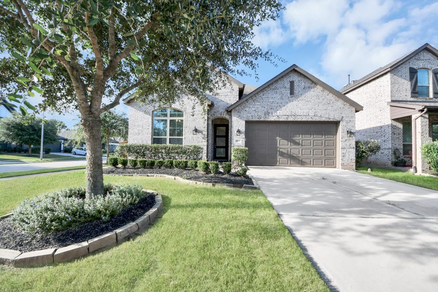 Property photo for 30615 Southern Dewberry Court, Fulshear, TX
