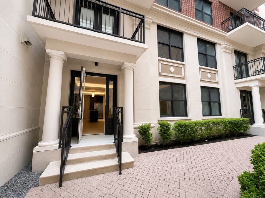 Property photo for 2303 Mid Lane, #106, Houston, TX