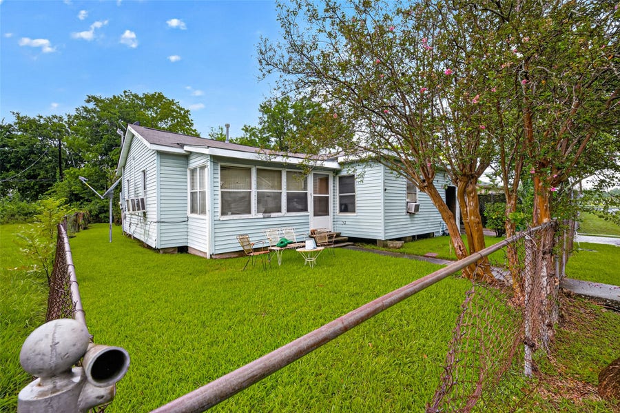 Property photo for 8013 Maxroy Street, Houston, TX