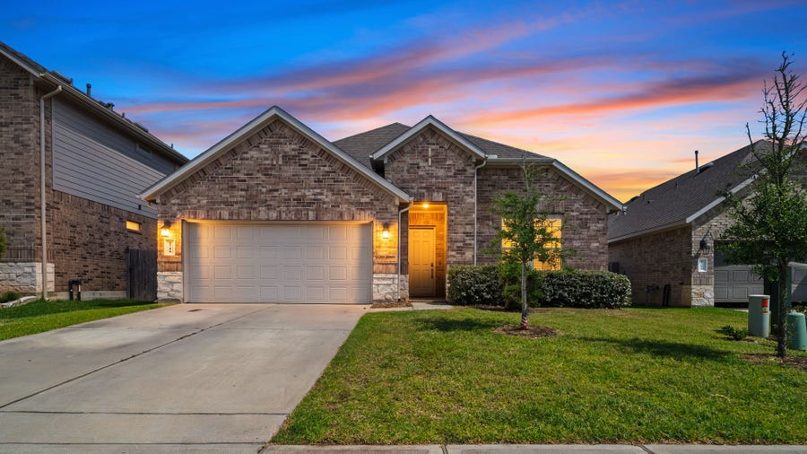 Property photo for 1388 Grays Gully Drive, Montgomery, TX