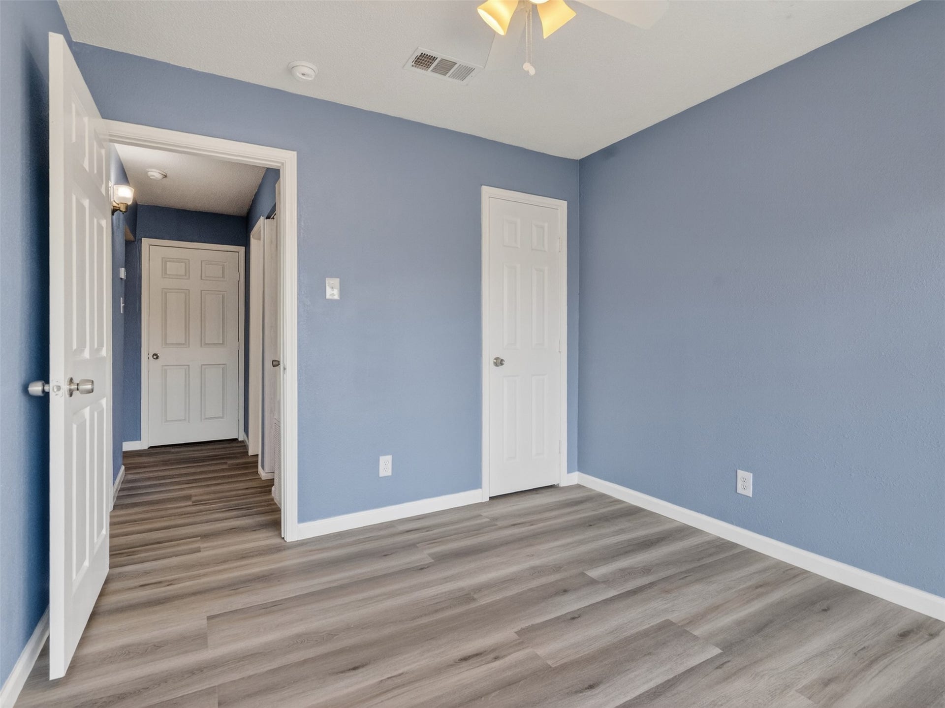 2613 Timber Drive, Dickinson, TX 77539 2613 Timber Drive, Dickinson, TX 77539