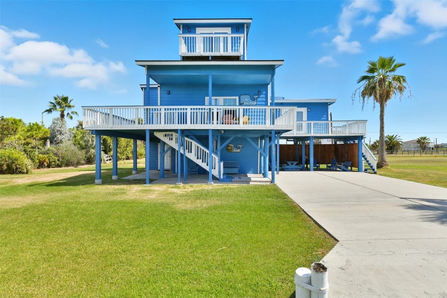 Property photo for 3917 3rd Street, Galveston, TX