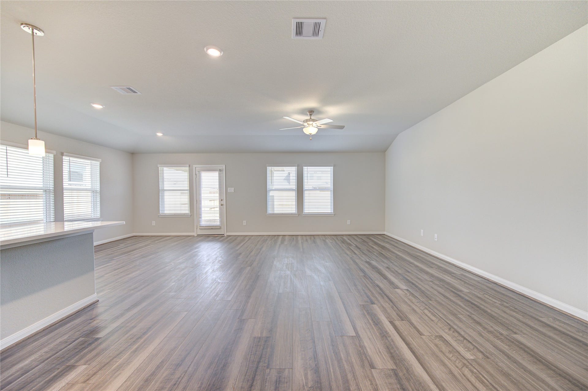 21514 Pachino Lane, Richmond, TX 77406 21514 Pachino Lane, Richmond, TX 77406
