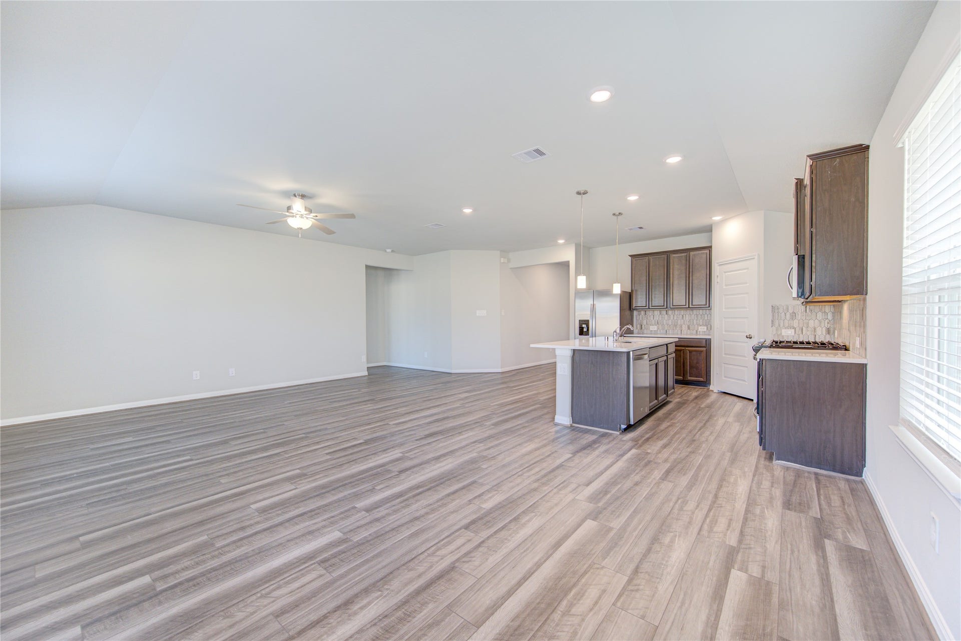 21514 Pachino Lane, Richmond, TX 77406 21514 Pachino Lane, Richmond, TX 77406