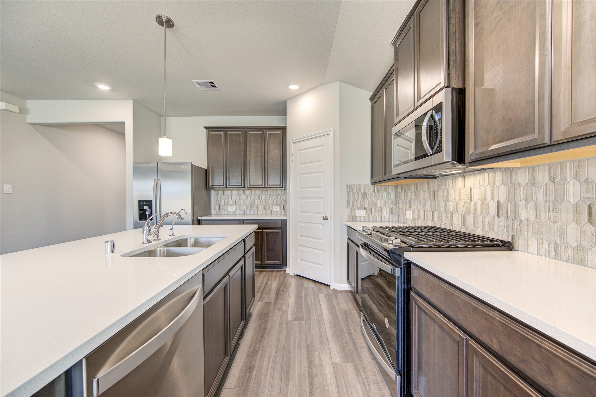 21514 Pachino Lane, Richmond, TX 77406 21514 Pachino Lane, Richmond, TX 77406