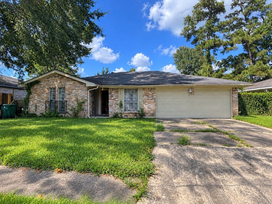 Property photo for 9623 Glenwood Forest Drive, Houston, TX