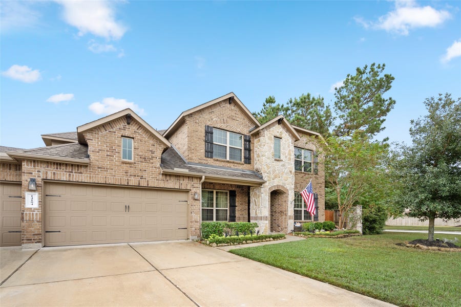 Property photo for 14104 N Crater Lake Court, Conroe, TX