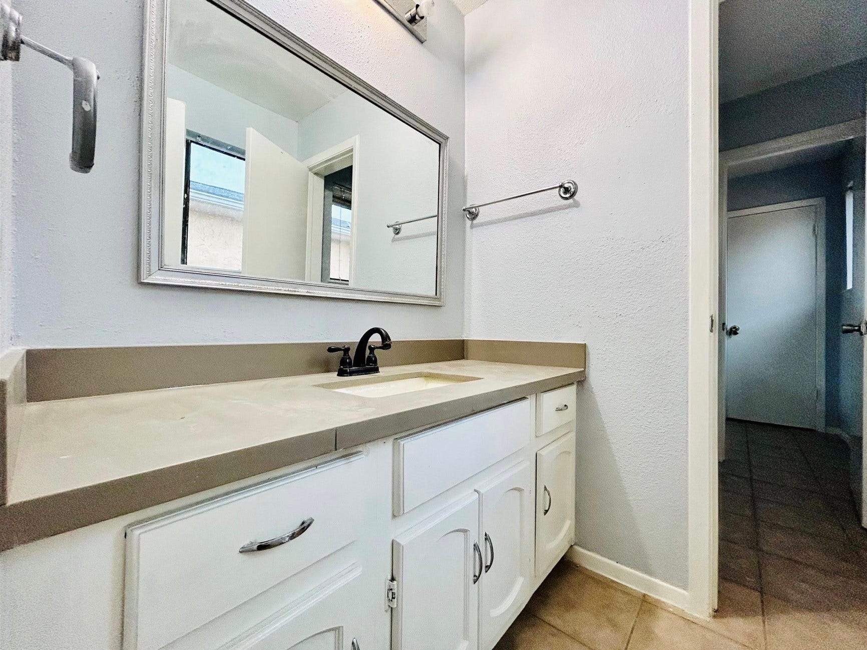 11411 Harwin Drive, #6, Houston, TX 77072