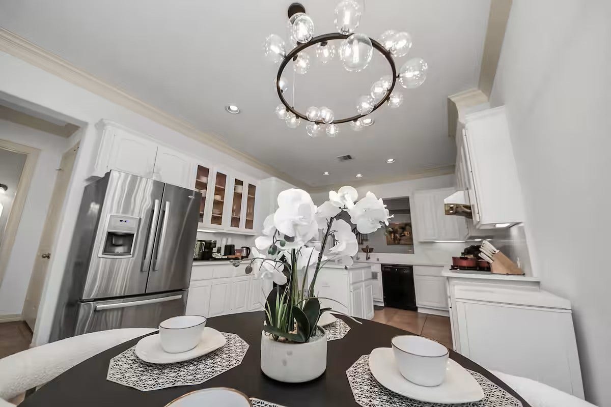 11631 Royal Oaks View, Houston, TX 77082 11631 Royal Oaks View, Houston, TX 77082