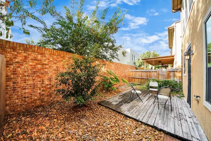 11631 Royal Oaks View, Houston, TX 77082 11631 Royal Oaks View, Houston, TX 77082