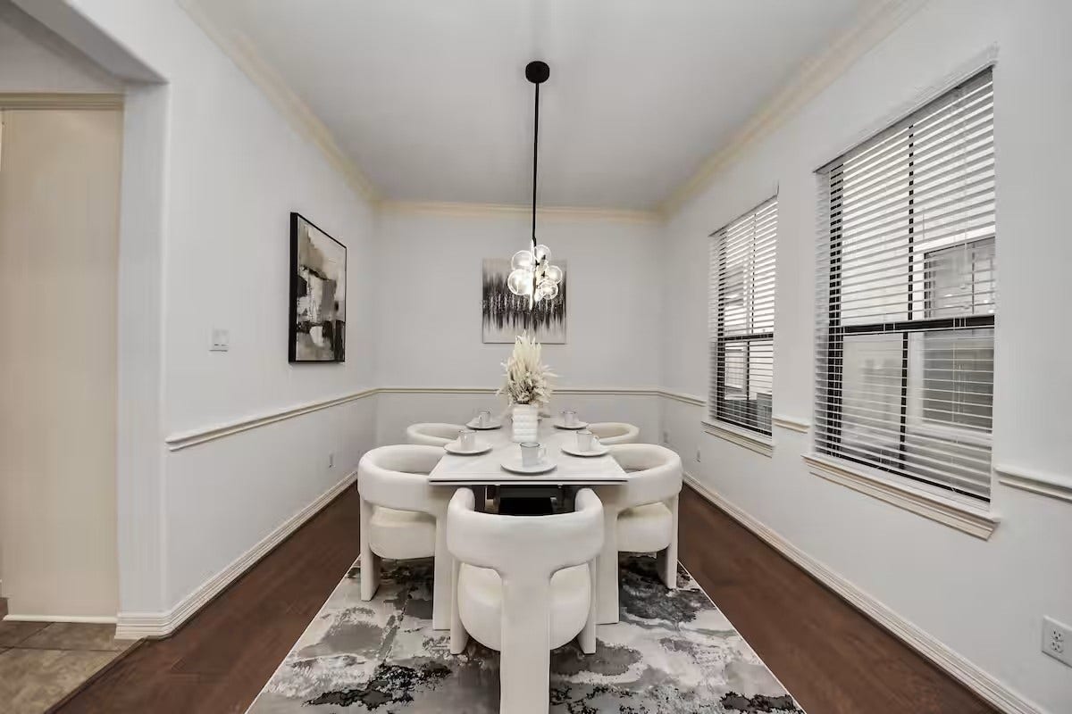 11631 Royal Oaks View, Houston, TX 77082 11631 Royal Oaks View, Houston, TX 77082