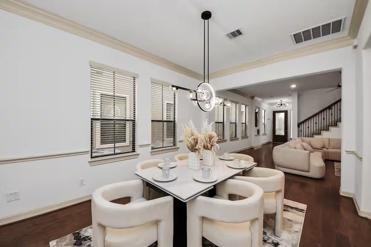 11631 Royal Oaks View, Houston, TX 77082 11631 Royal Oaks View, Houston, TX 77082