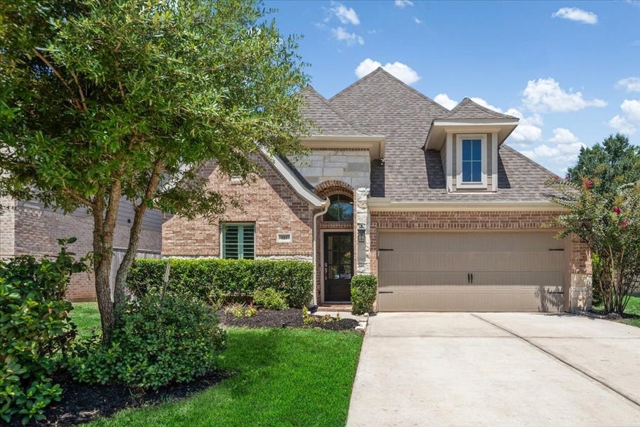 Property photo for 614 Lost Maples Bend Lane, Conroe, TX