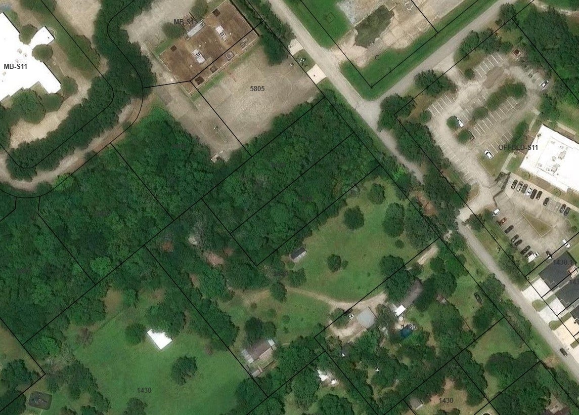 Lot 2 West Hughes Lane, Dickinson, TX 77539 Lot 2 West Hughes Lane, Dickinson, TX 77539