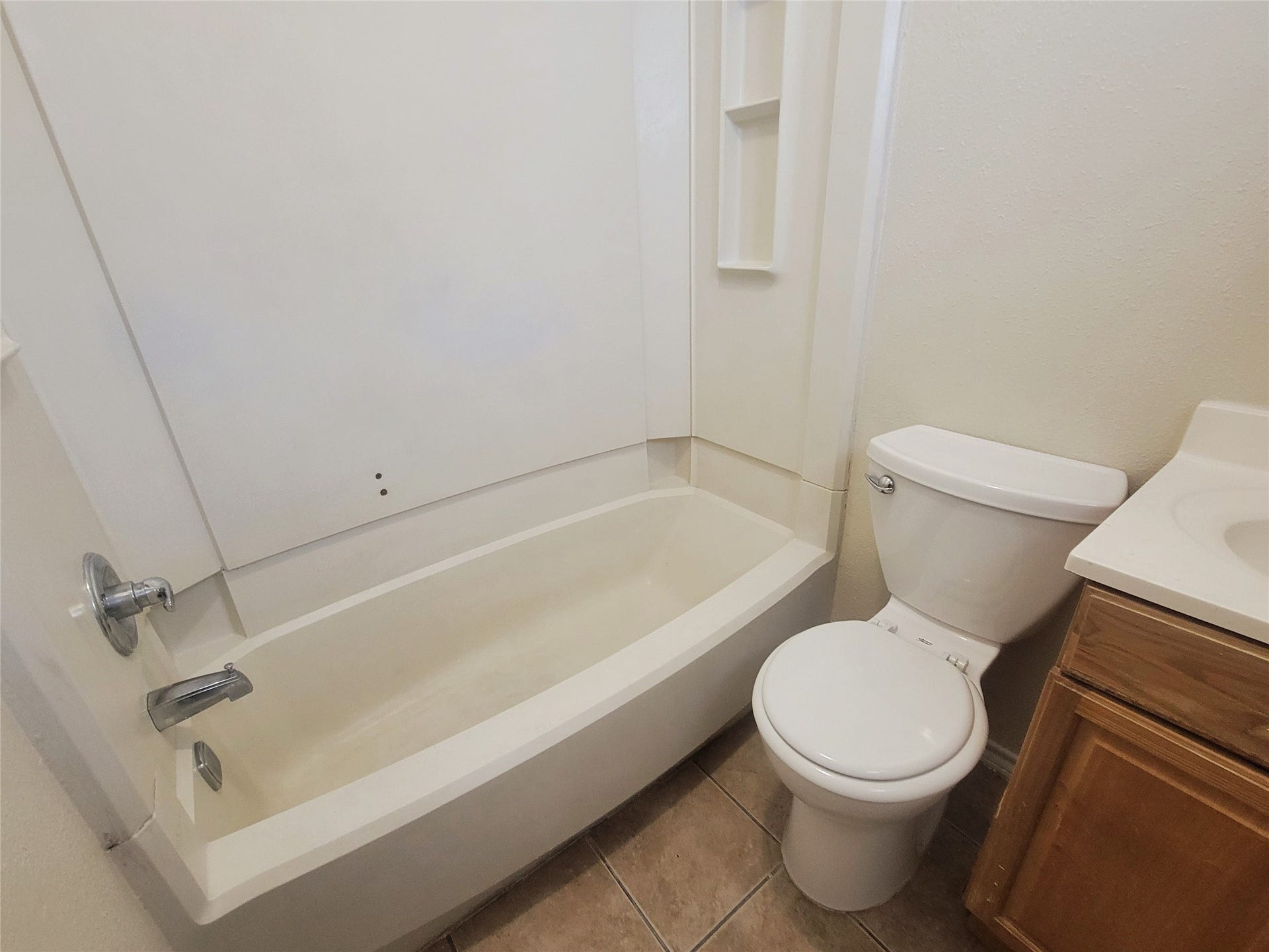 5103 Avenue Q 1/2, #1, Galveston, TX 77551 5103 Avenue Q 1/2, #1, Galveston, TX 77551