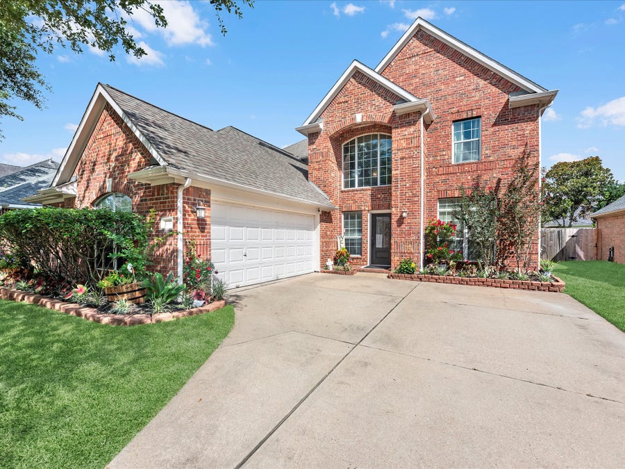 Property photo for 1410 Queens Bay Drive, Katy, TX