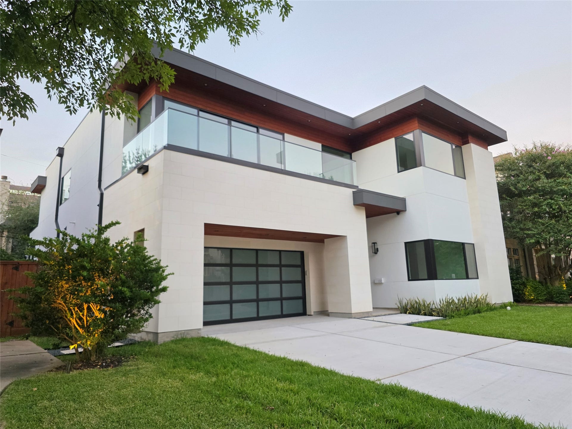 5458 Lampasas Street, Houston, TX 77056