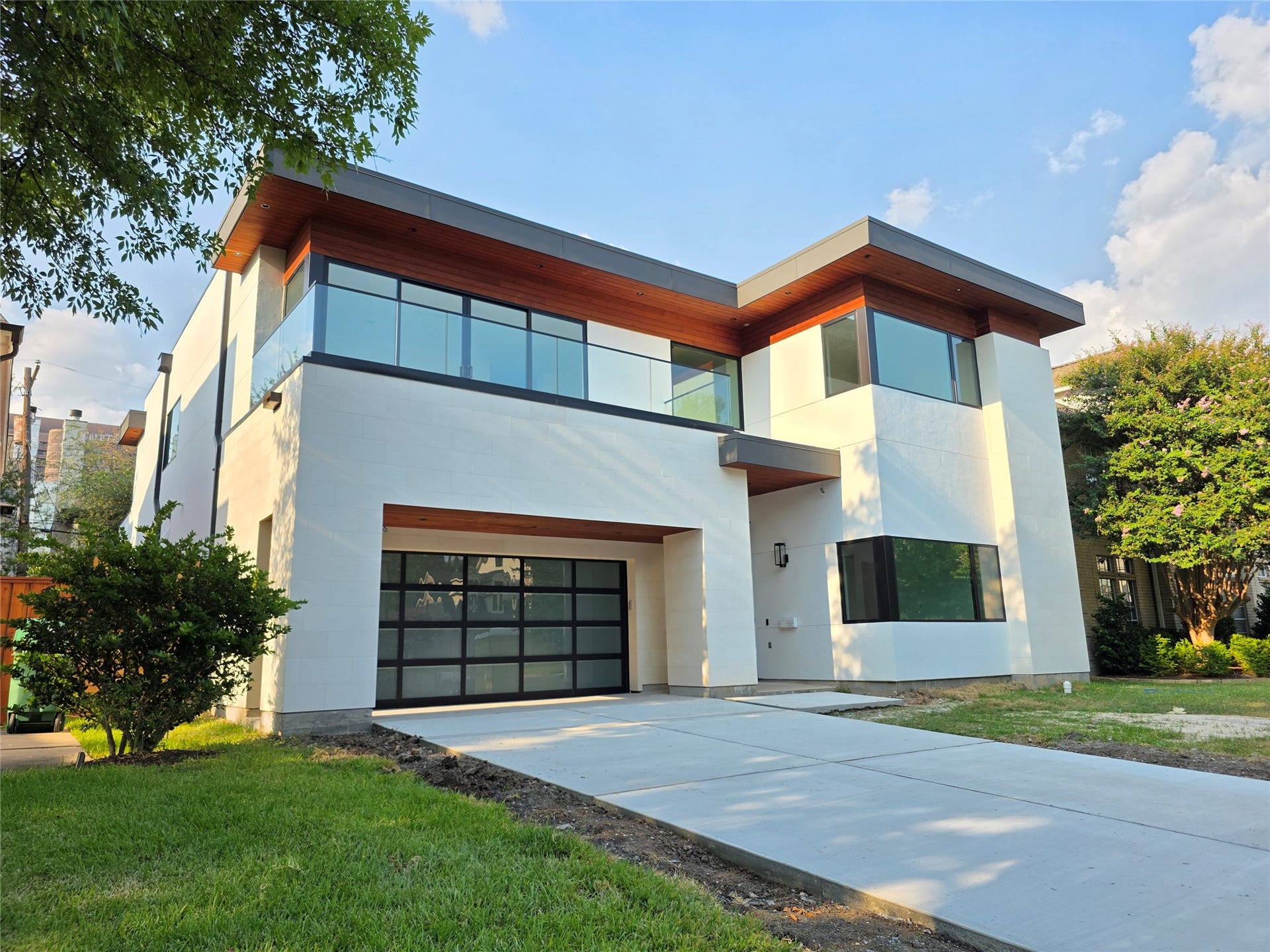 5458 Lampasas Street, Houston, TX 77056