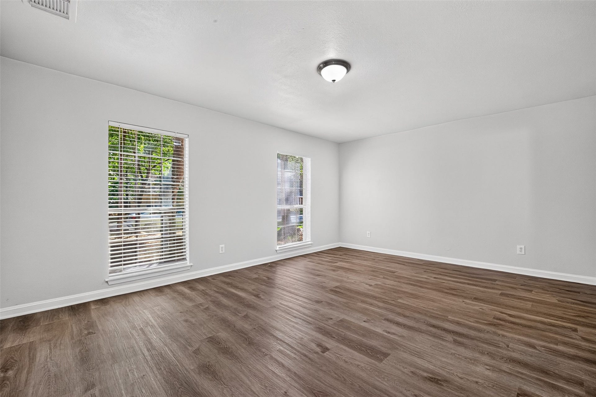185 Maple Branch Street, The Woodlands, TX 77380 185 Maple Branch Street, The Woodlands, TX 77380
