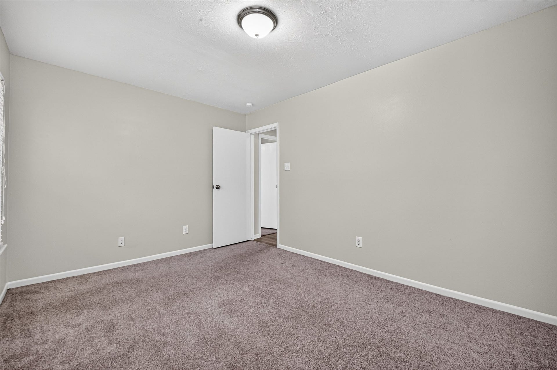 185 Maple Branch Street, The Woodlands, TX 77380 185 Maple Branch Street, The Woodlands, TX 77380