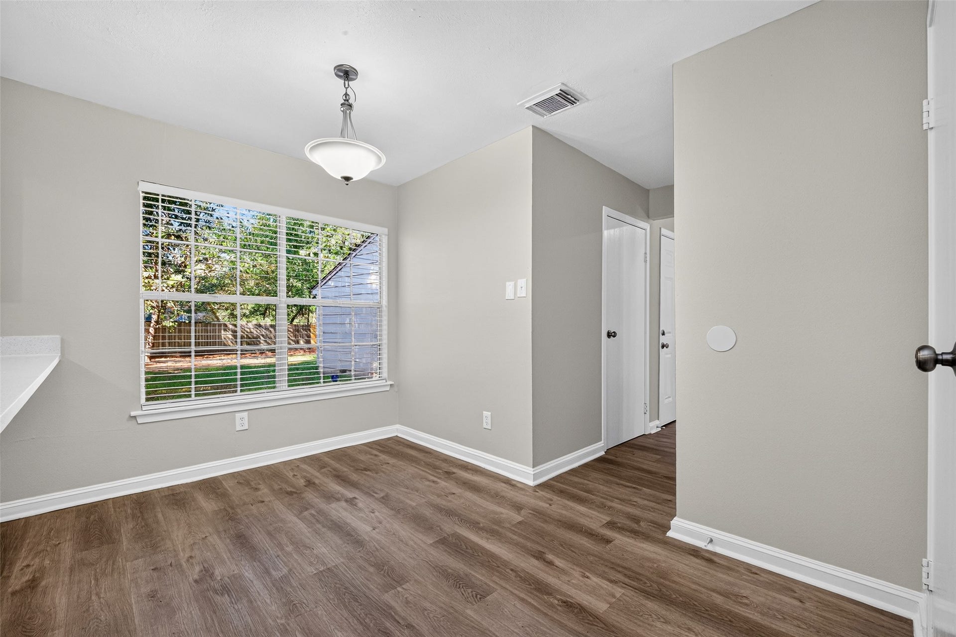 185 Maple Branch Street, The Woodlands, TX 77380 185 Maple Branch Street, The Woodlands, TX 77380