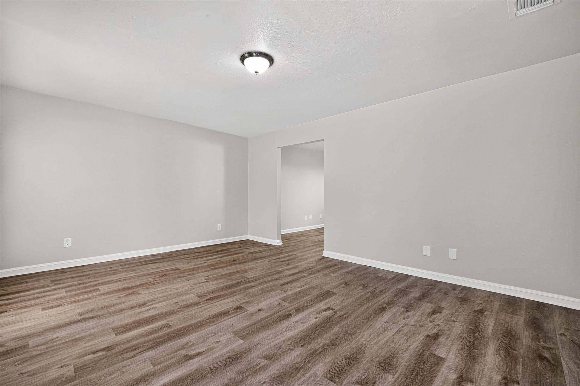 185 Maple Branch Street, The Woodlands, TX 77380 185 Maple Branch Street, The Woodlands, TX 77380