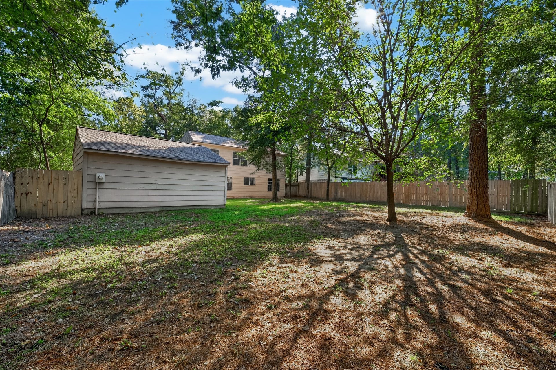 185 Maple Branch Street, The Woodlands, TX 77380 185 Maple Branch Street, The Woodlands, TX 77380