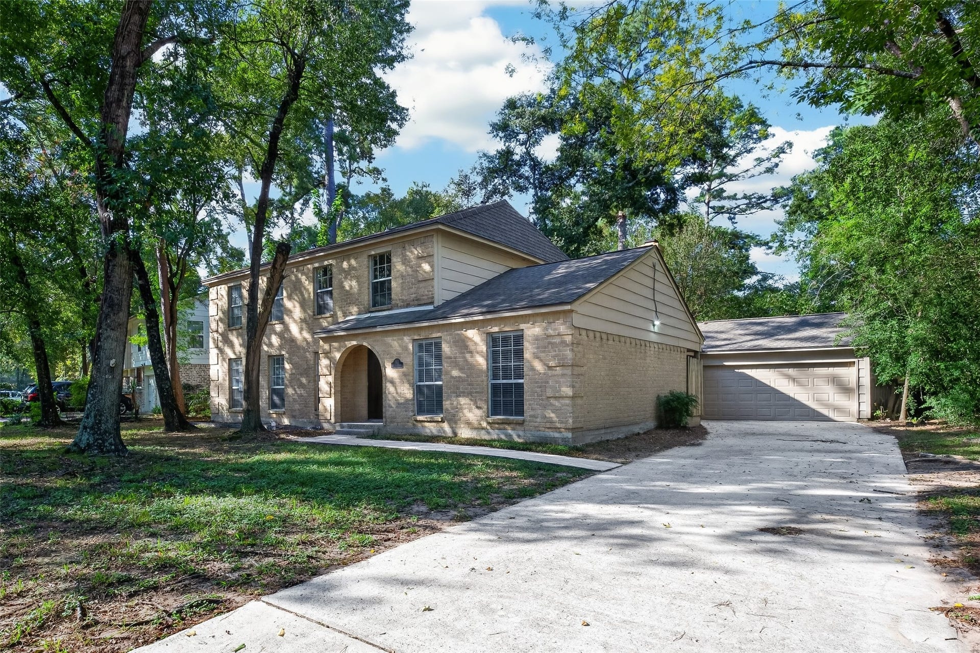 185 Maple Branch Street, The Woodlands, TX 77380 185 Maple Branch Street, The Woodlands, TX 77380