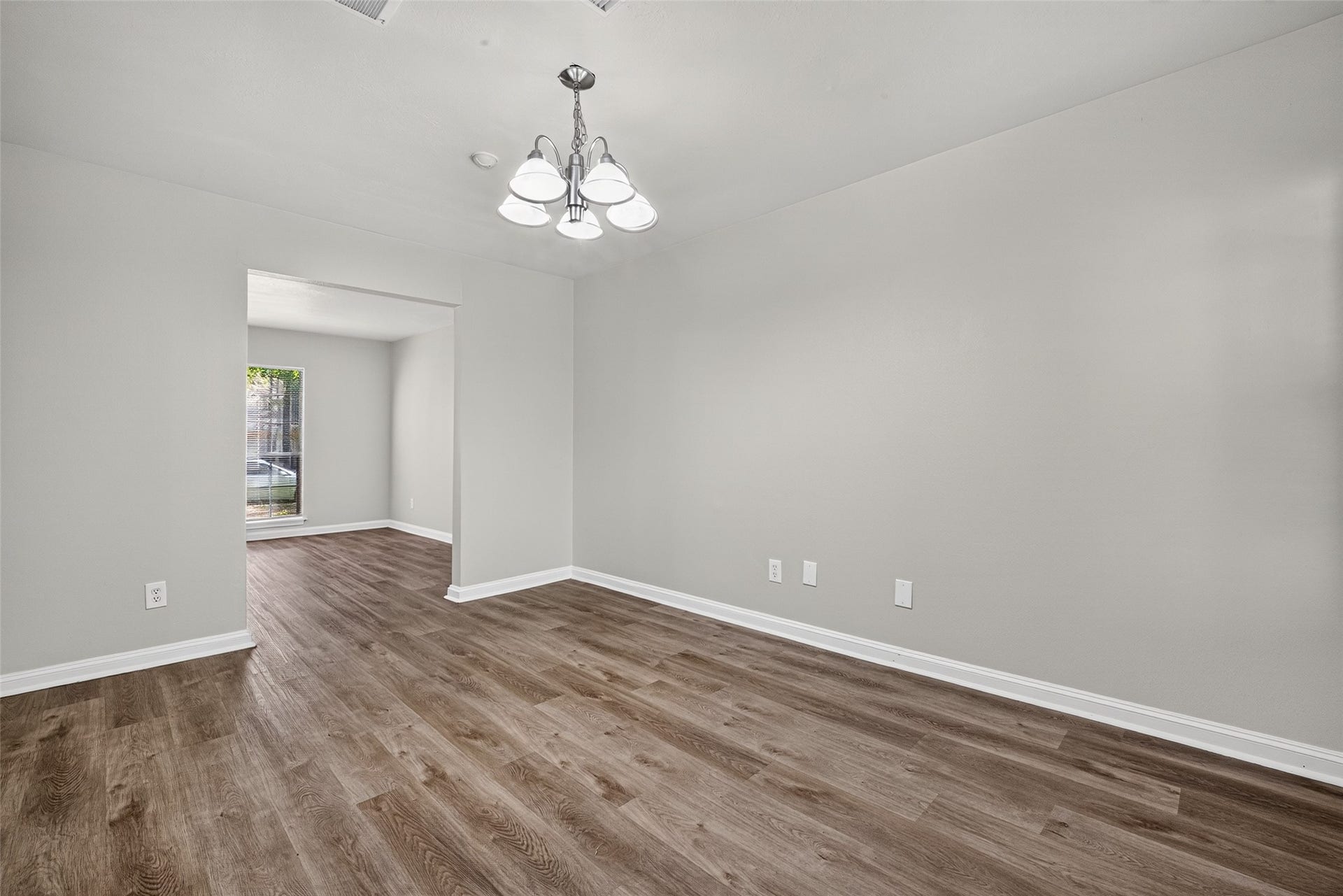 185 Maple Branch Street, The Woodlands, TX 77380 185 Maple Branch Street, The Woodlands, TX 77380