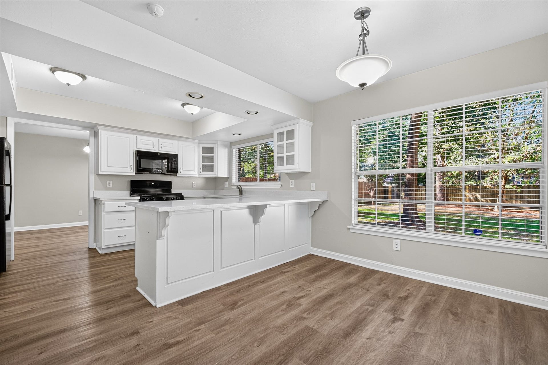 185 Maple Branch Street, The Woodlands, TX 77380 185 Maple Branch Street, The Woodlands, TX 77380