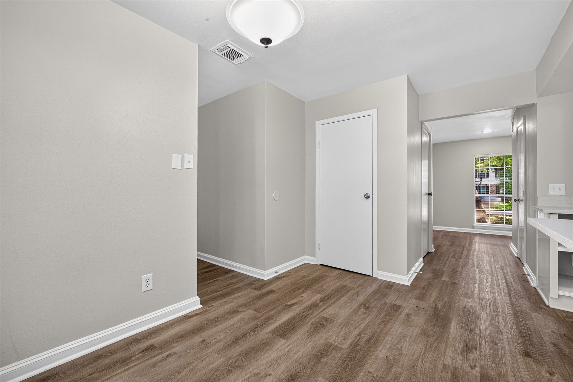 185 Maple Branch Street, The Woodlands, TX 77380 185 Maple Branch Street, The Woodlands, TX 77380