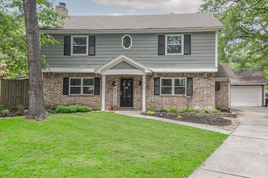 Property photo for 310 Prince Of Wales Street, Conroe, TX